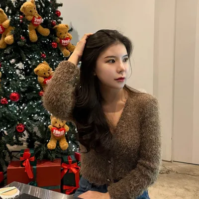 做了臉部輪廓手術！