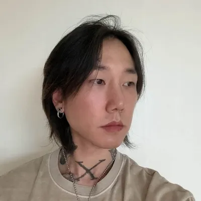 透過鼻修復手術矯正下垂鼻尖並改善線條