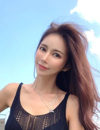 迷你拉皮、脂肪移植、抽脂（臉頰）