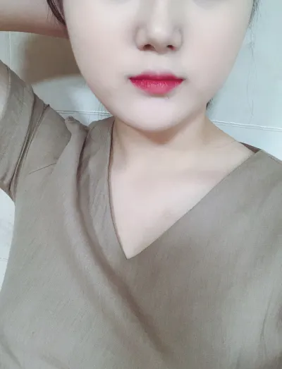 [顏面輪廓] 嚇 - 削 квадрат下巴